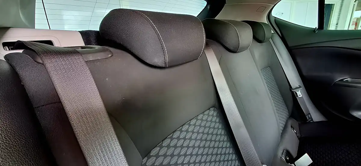 Used 2018 Vauxhall Astra Design Black - Interior and Exterior details 18