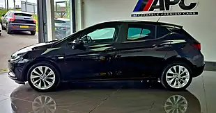 Used 2018 Vauxhall Astra Design Black - Interior and Exterior details 2