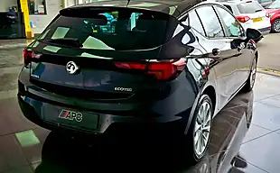 Used 2018 Vauxhall Astra Design Black - Interior and Exterior details 5