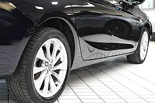 Used 2018 Vauxhall Astra Design Blue - Interior and Exterior details 14