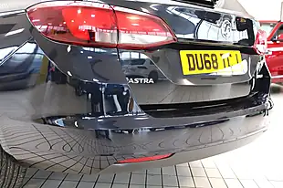 Used 2018 Vauxhall Astra Design Blue - Interior and Exterior details 17