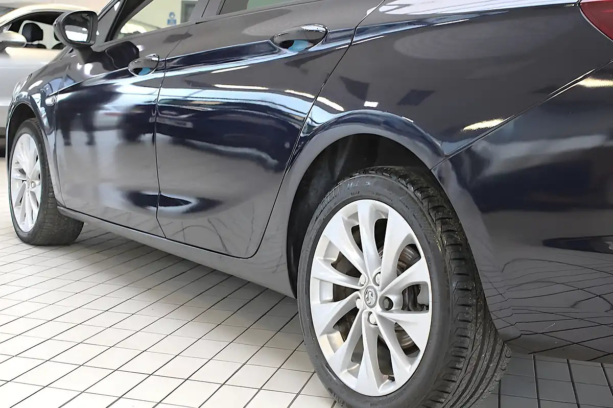 Used 2018 Vauxhall Astra Design Blue - Interior and Exterior details 18