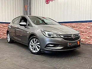 Used 2018 Vauxhall Astra Design Cosmic Grey - Interior and Exterior details 3
