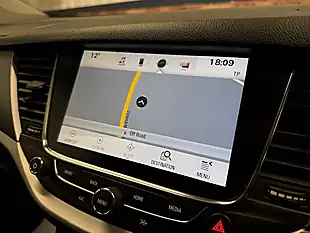 Used 2018 Vauxhall Astra Design Cosmic Grey - Interior and Exterior details 7