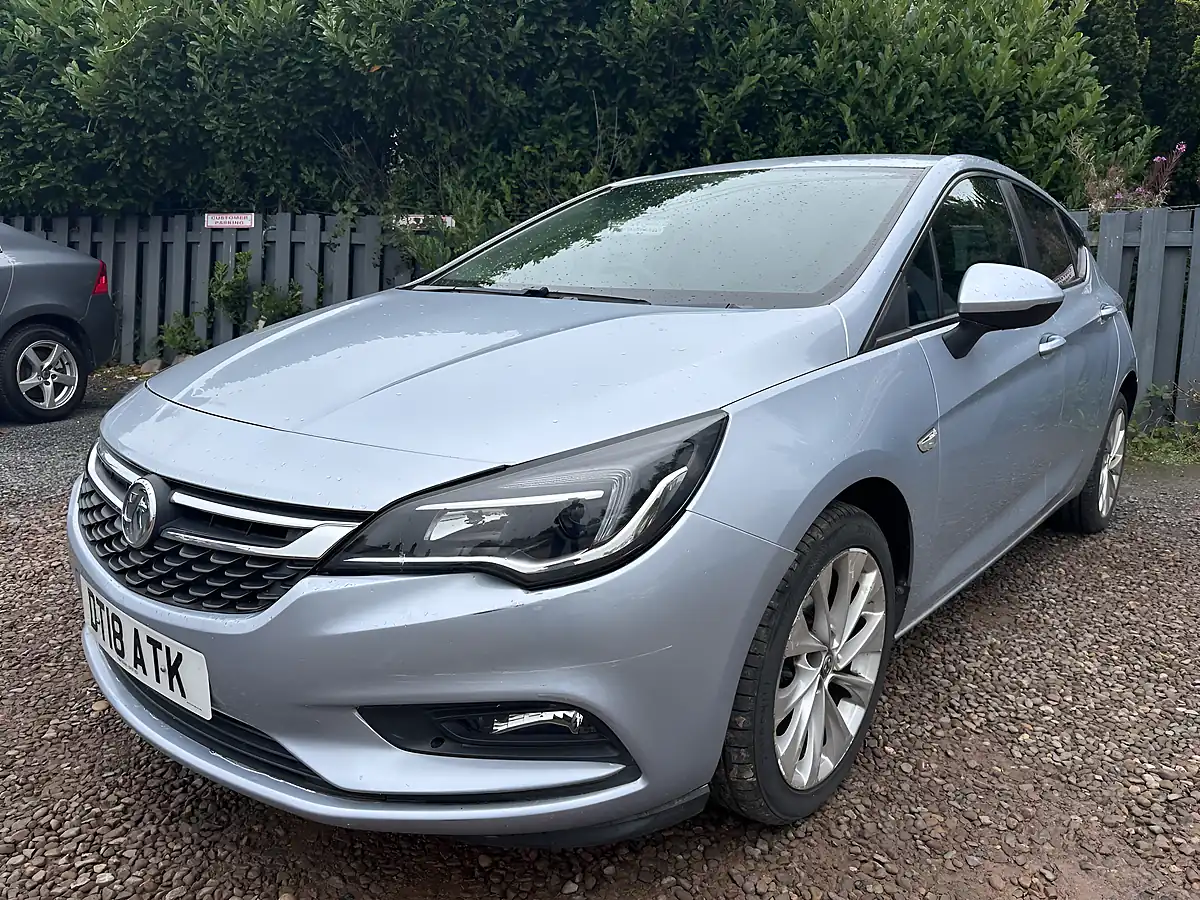 Used 2018 Vauxhall Astra Design Silver - Interior and Exterior details 6