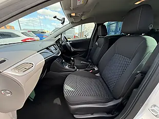 Used 2018 Vauxhall Astra Design Silver Metallic - Interior and Exterior details 14
