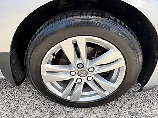 Used 2018 Vauxhall Astra Design Silver Metallic - Interior and Exterior details 18