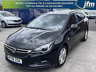 Used 2018 Vauxhall Astra Design Sports Tourer Mineral Black Met - Interior and Exterior details 10