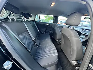 Used 2018 Vauxhall Astra Design Sports Tourer Mineral Black Met - Interior and Exterior details 4