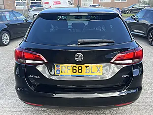 Used 2018 Vauxhall Astra Design Sports Tourer Mineral Black Met - Interior and Exterior details 7