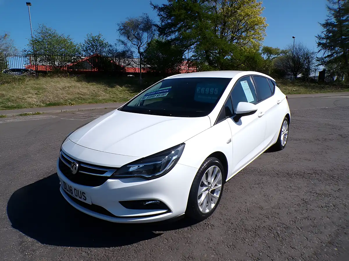 Used 2018 Vauxhall Astra Design White - Interior and Exterior details 13