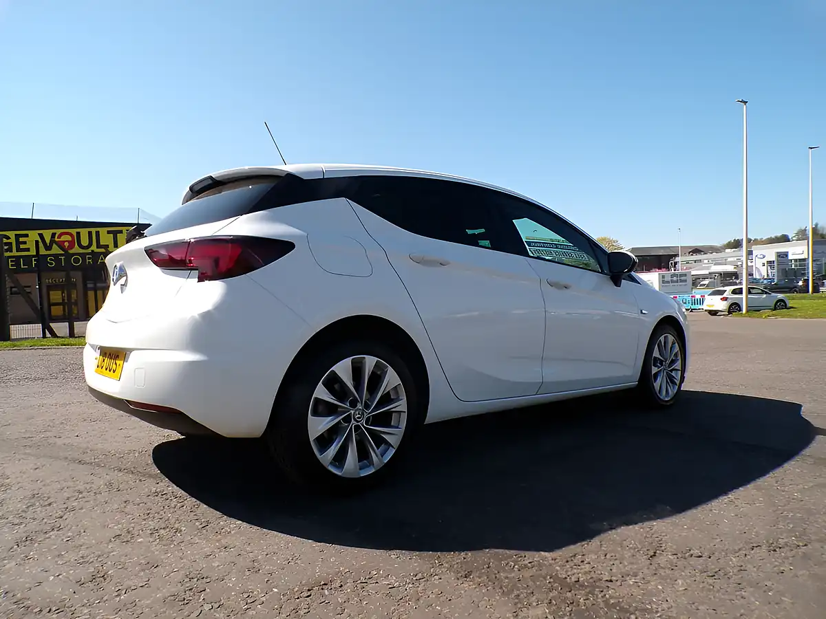 Used 2018 Vauxhall Astra Design White - Interior and Exterior details 7