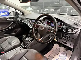 Used 2018 Vauxhall Astra Elite Nav Black - Interior and Exterior details 14