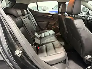 Used 2018 Vauxhall Astra Elite Nav Black - Interior and Exterior details 17