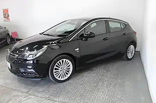 Used 2018 Vauxhall Astra Elite Nav Black - Interior and Exterior details 4