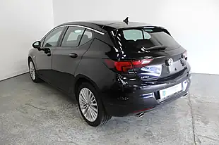 Used 2018 Vauxhall Astra Elite Nav Black - Interior and Exterior details 5