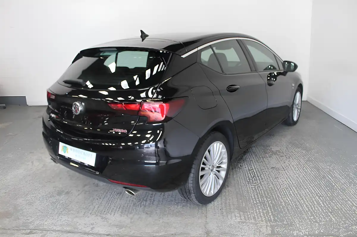 Used 2018 Vauxhall Astra Elite Nav Black - Interior and Exterior details 6