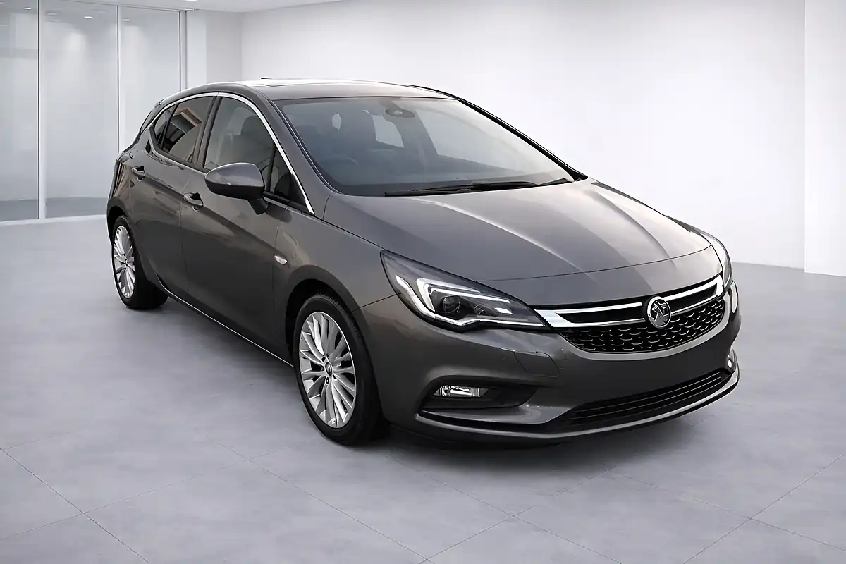 Used 2018 Vauxhall Astra Elite Nav Grey - Front View