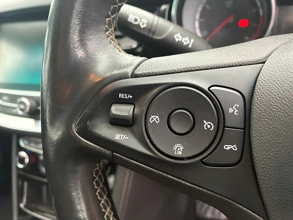 Used 2018 Vauxhall Astra Elite Nav Grey - Interior and Exterior details 14