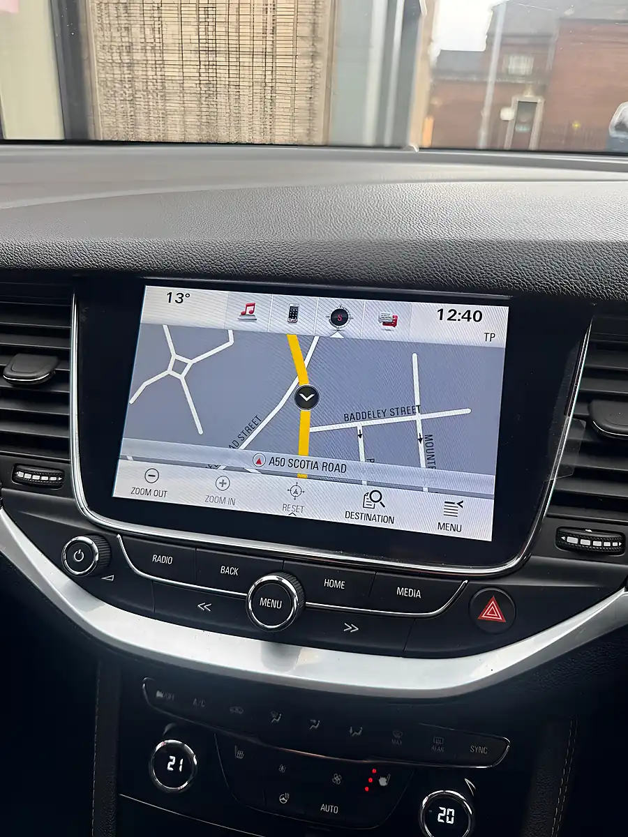 Used 2018 Vauxhall Astra Elite Nav Red - Interior and Exterior details 14