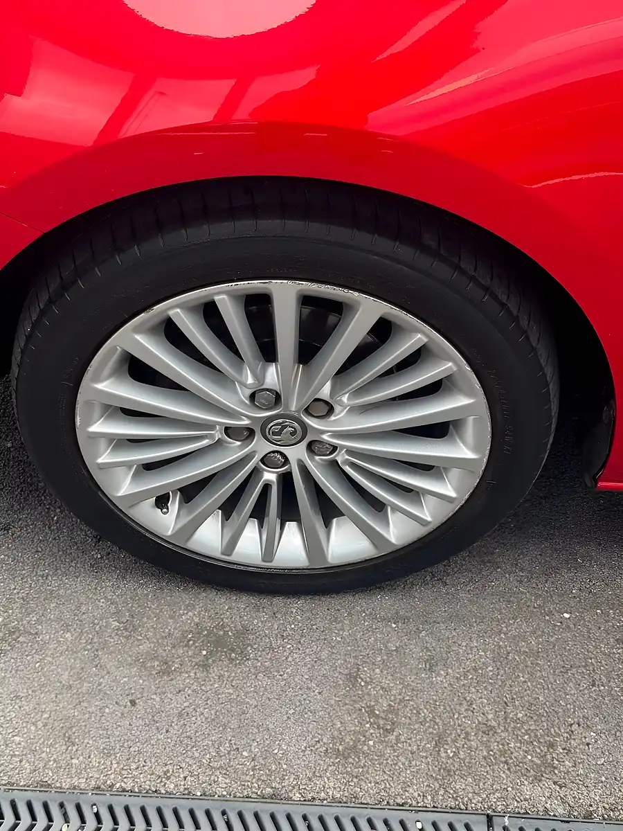 Used 2018 Vauxhall Astra Elite Nav Red - Interior and Exterior details 17