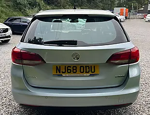 Used 2018 Vauxhall Astra Elite Nav T Silver - Interior and Exterior details 4