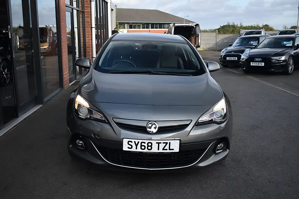 Used 2018 Vauxhall Astra Gtc Limited Edition Grey - Interior and Exterior details 3