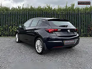 Used 2018 Vauxhall Astra Sri Black - Interior and Exterior details 3