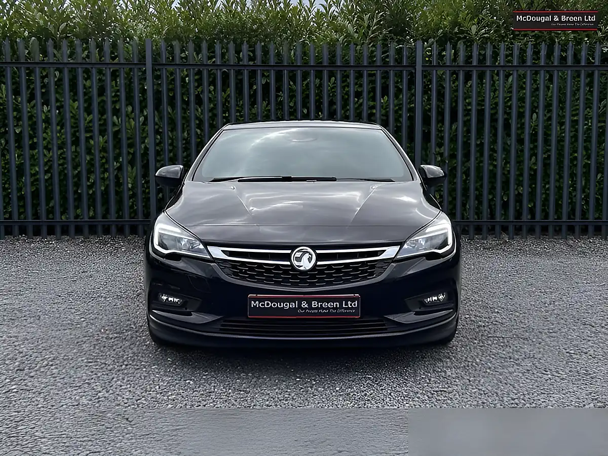 Used 2018 Vauxhall Astra Sri Black - Interior and Exterior details 8