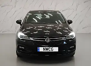 Used 2018 Vauxhall Astra Sri Black - Interior and Exterior details 2