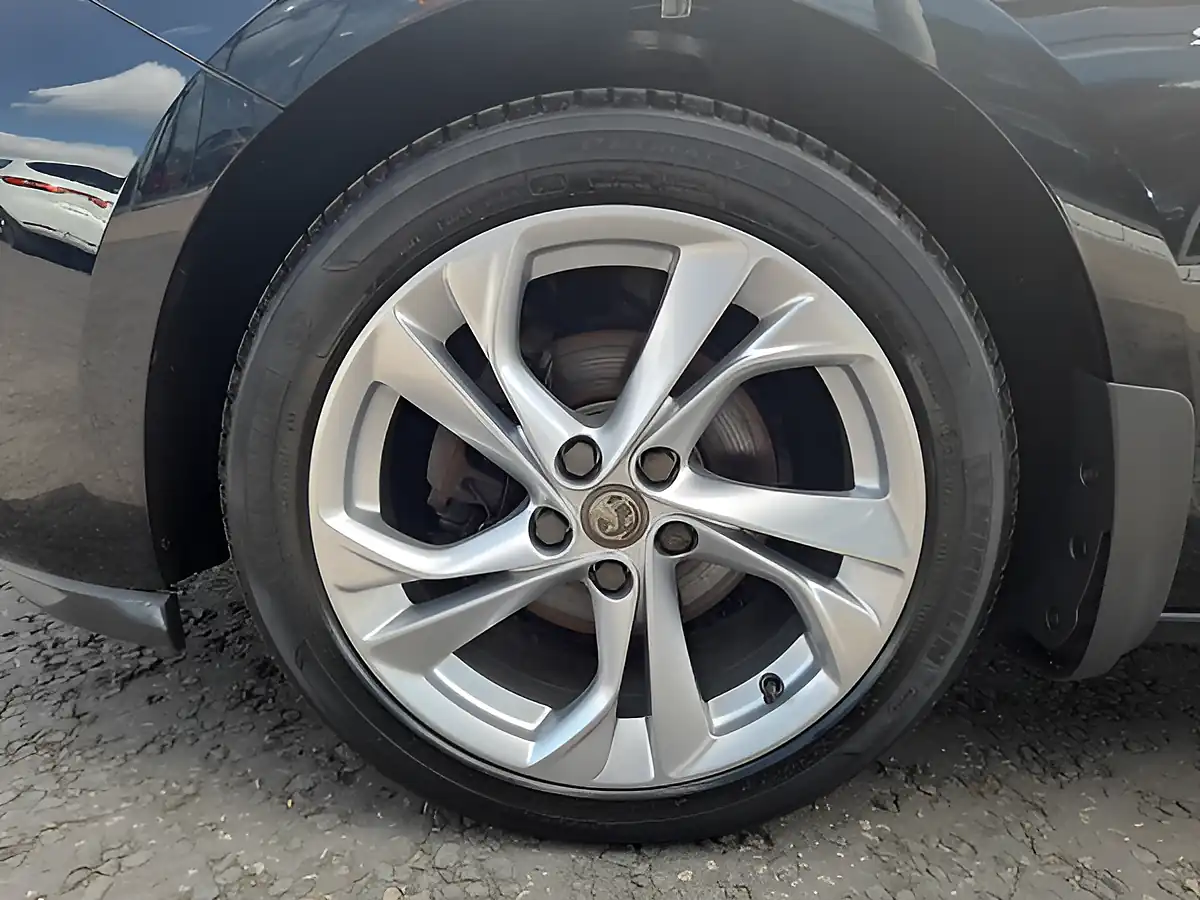 Used 2018 Vauxhall Astra Sri Blue - Interior and Exterior details 4