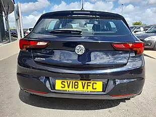 Used 2018 Vauxhall Astra Sri Blue - Interior and Exterior details 7