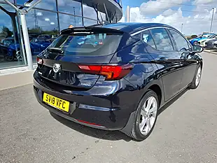 Used 2018 Vauxhall Astra Sri Blue - Interior and Exterior details 9