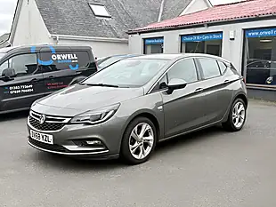 Used 2018 Vauxhall Astra Sri Grey - Interior and Exterior details 13