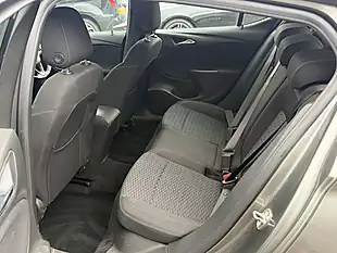 Used 2018 Vauxhall Astra Sri Grey - Interior and Exterior details 15