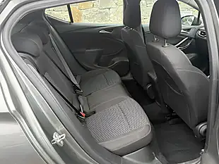 Used 2018 Vauxhall Astra Sri Grey - Interior and Exterior details 7