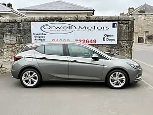 Used 2018 Vauxhall Astra Sri Grey - Interior and Exterior details 9