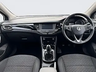 Used 2018 Vauxhall Astra Sri Grey - Interior and Exterior details 12