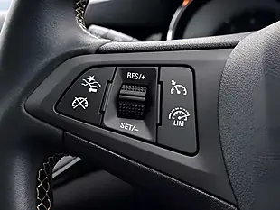 Used 2018 Vauxhall Astra Sri Grey - Interior and Exterior details 15
