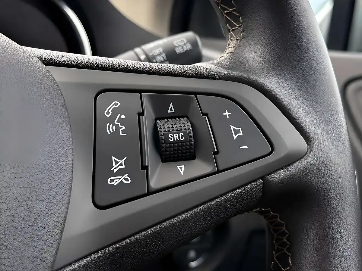 Used 2018 Vauxhall Astra Sri Grey - Interior and Exterior details 16