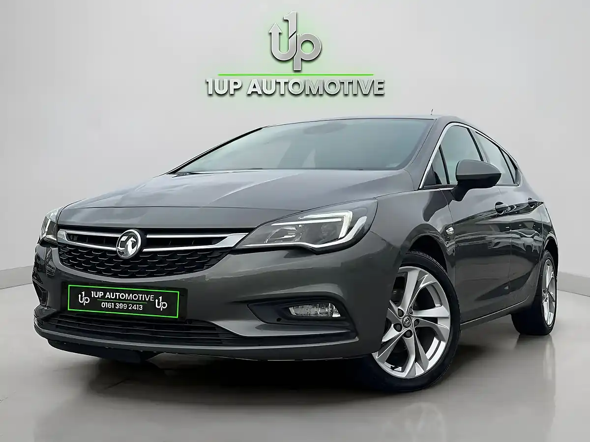 Used 2018 Vauxhall Astra Sri Grey - Interior and Exterior details 4