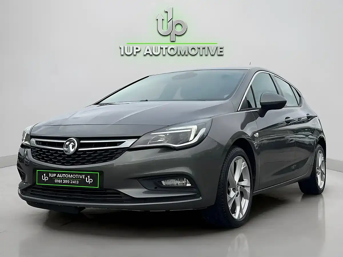 Used 2018 Vauxhall Astra Sri Grey - Interior and Exterior details 7