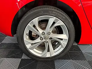 Used 2018 Vauxhall Astra Sri Lava Red - Interior and Exterior details 19