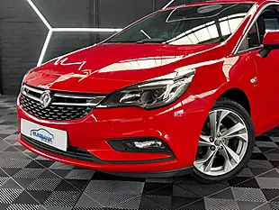 Used 2018 Vauxhall Astra Sri Lava Red - Interior and Exterior details 2