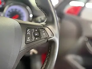 Used 2018 Vauxhall Astra Sri Lava Red - Interior and Exterior details 6