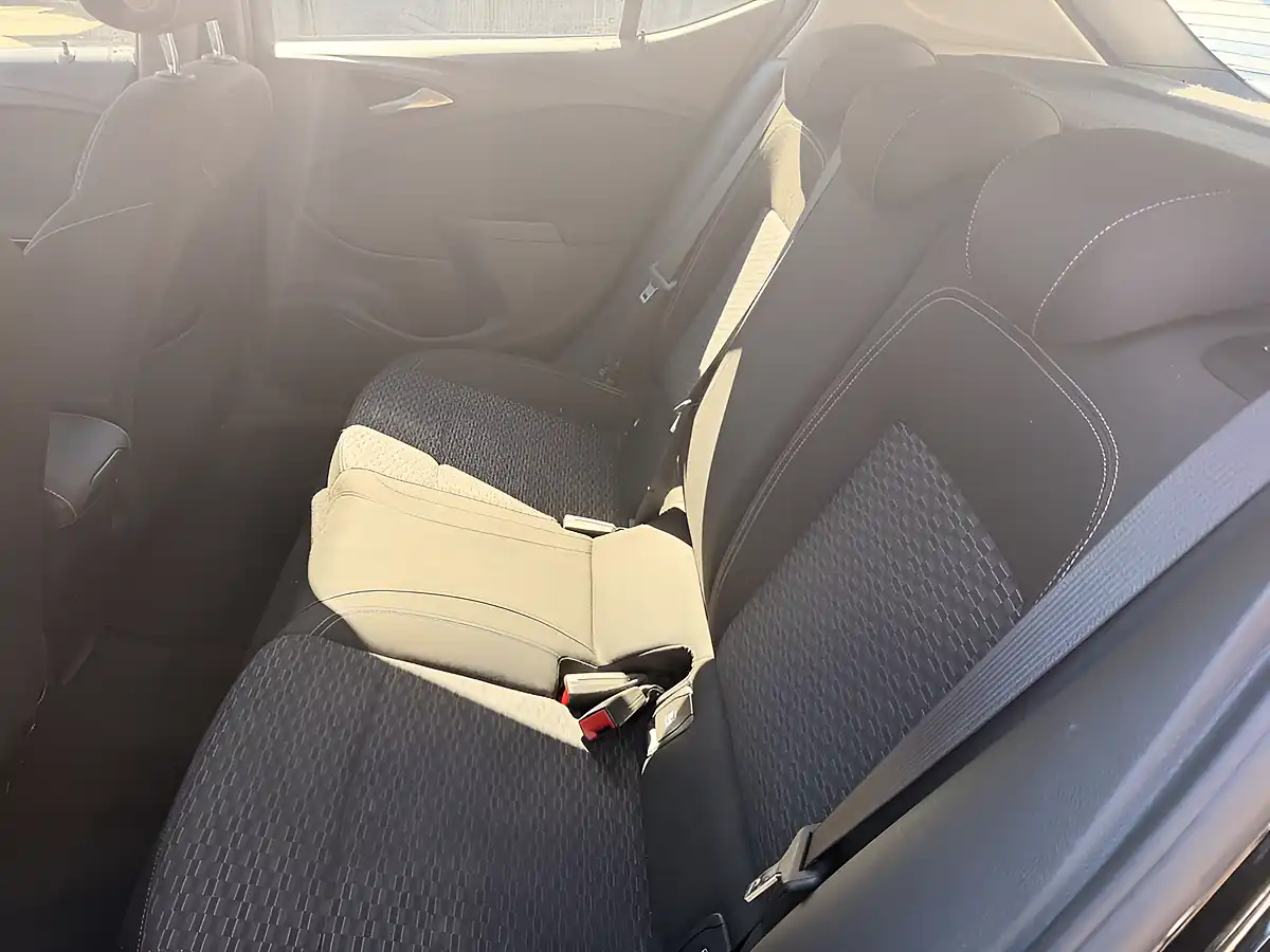Used 2018 Vauxhall Astra Sri Nav Black - Interior and Exterior details 12
