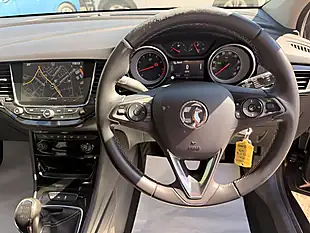 Used 2018 Vauxhall Astra Sri Nav Black - Interior and Exterior details 19