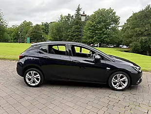 Used 2018 Vauxhall Astra Sri Nav Blue - Interior and Exterior details 3