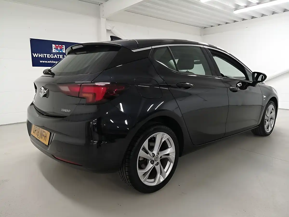 Used 2018 Vauxhall Astra Sri Nav Dark Moon Blue - Interior and Exterior details 16