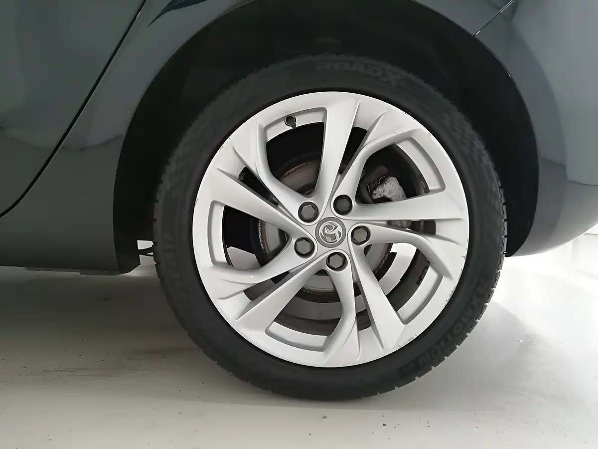 Used 2018 Vauxhall Astra Sri Nav Dark Moon Blue - Interior and Exterior details 18